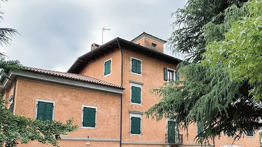 Villa Feruglio Tinin, storico edificio situato in Piazza Libertà a Feletto Umberto