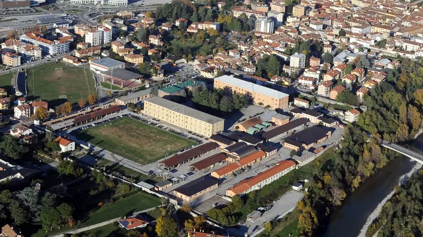 Una immagine dell’ex caserma Francescatto di Cividale