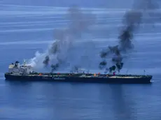 epa11568962 A handout photo made available by EUNAVFOR Aspides shows flames and smoke rising from the Greek-flagged oil tanker Sounion following Yemen's Houthis attacks, in the Red Sea, 25 August 2024 (issued 28 August 2024). The Greek-flagged oil tanker, which has been on fire since 23 August in the Red Sea, following Yemen's Houthis attacks, is still burning and now appears to be leaking oil, a US Pentagon spokesman said.Yemen's Houthis have claimed responsibility for a two-small boats and three projectiles attack against the oil tanker Sounion in the Red Sea off Yemen on 21 August 2024, Houthi military spokesman Yahya Sarea said in a statement. EPA/EUNAVFOR ASPIDES HANDOUT HANDOUT EDITORIAL USE ONLY/NO SALES