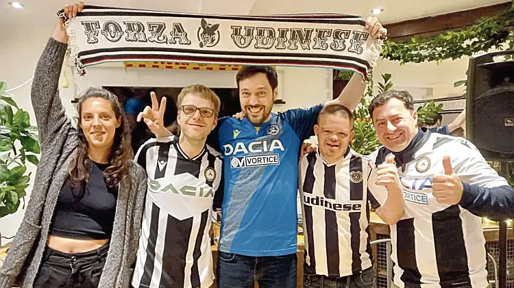 Un gruppo di friulani emigrati a Londra