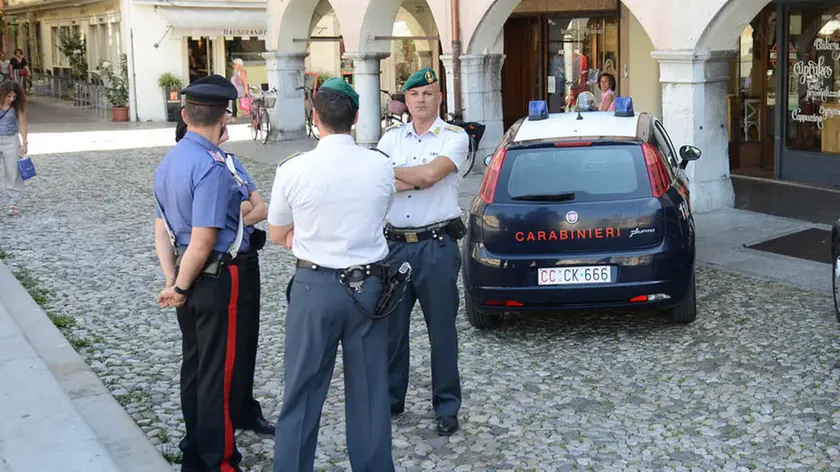 Udine 26 luglio 2016 controlli gdf cc Copyright Petrussi Foto Press / TURCO