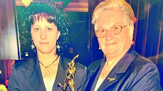 La figlia Mirella (a sinistra) assieme alla mamma Giuliana