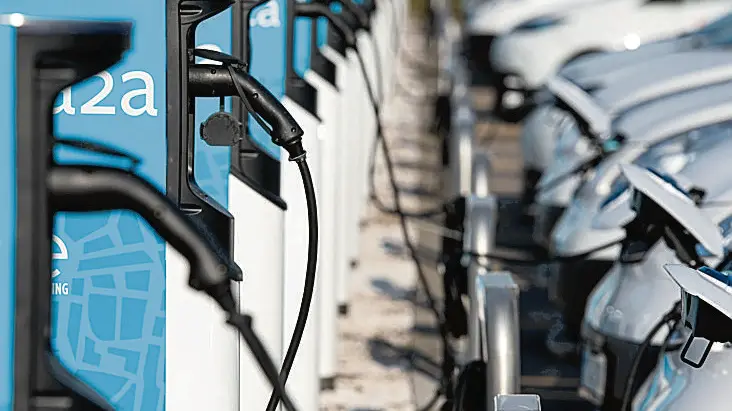 A2A COLONNINE DI RICARICA STAZIONE DI RICARICA AUTO ELETTRICA AUTO ELETTRICHE