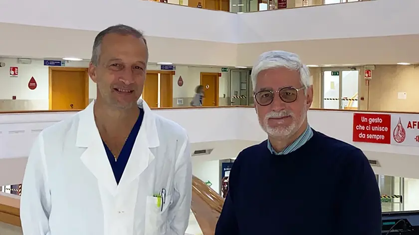 Il direttore del Centro trasfusionale Giovanni Barillari e il presidente dell'Afds provinciale di Udine Roberto Flora