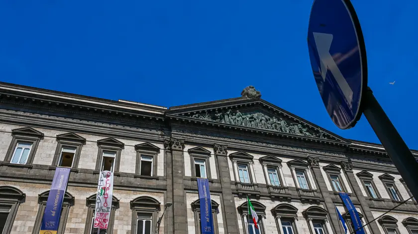 Gli striscioni sulla facciata dell'Ateneo Federico II di Napoli dove la Rete Studentesca per la Palestina ha occupato il rettorato, 8 aprile 2024./// Banners on the facade of the Federico II University in Naples, Italy, where the ''Rete Studentesca per la Palestina'' (Student Network for Palestine) occupied the rectorate, 08 April 2024. A group of students on Monday occupied the rectorate of Naples Federico II University to protest against a call for proposals by the foreign ministry for scientific cooperation with Israel, the latest in a series of such protests at Italian universities. ANSA/ CIRO FUSCO