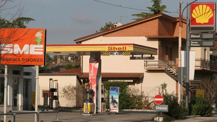 Bumbaca Gorizia Gradisca, distributore v Trieste ©Foto di Roberto Coco