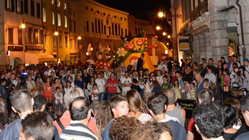 Udine 11 Luglio 2014 notte bianca Copyright Foto Turco Massimo