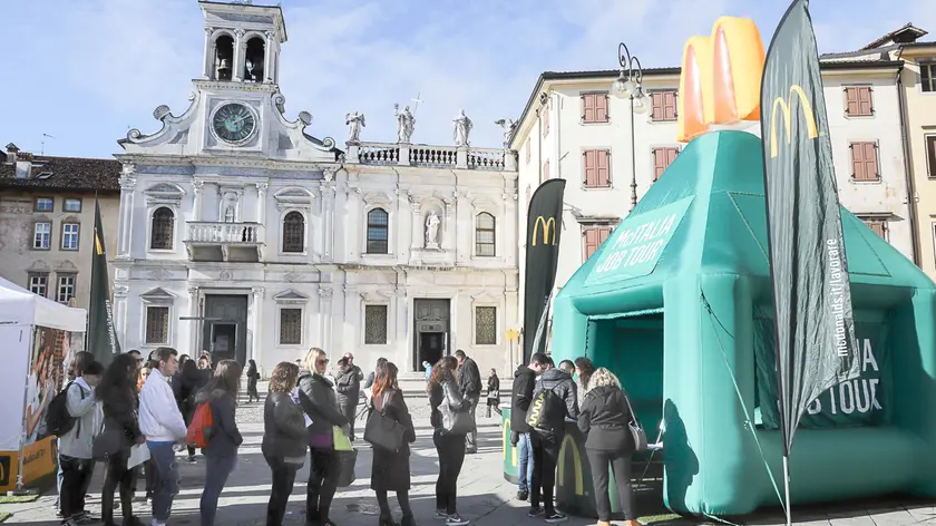 Udine 7 Novembre 2019. Mc Donald assume 40 giovani. © Foto Petrussi