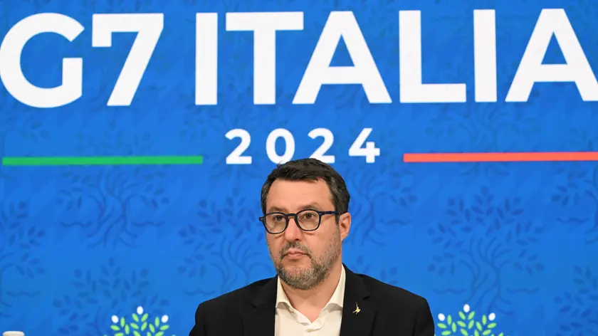 Sono state stralciate le norme con le quali si prevedeva di poter regolarizzare anche i piani di rigenerazione di diverse città italiane