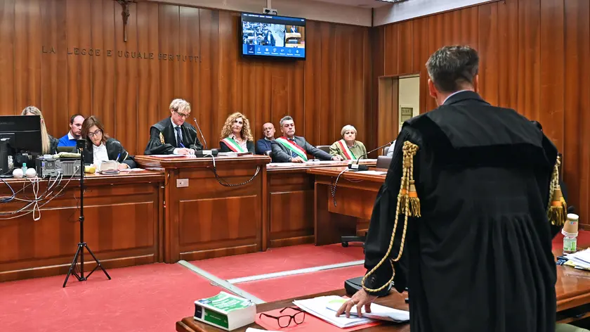 Il processo sul sequestro e l'omicidio di Cristina Mazzotti, la diciottenne rapita a Eupilio (Como) il primo luglio 1975 mentre rientrava a casa da una festa con amici, morta durante la detenzione 25 giorni più tardi, in Corte di Assise a Como, 25 settembre 2024. ANSA/FABRIZIO CUSA