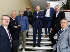 Il direttore Luca Ubaldeschi con Paolo Possamai (direttore editoriale) e i vice direttori Nem: Alberto Bollis (vice esecutivo), Paolo Mosanghini (per il Messaggero Veneto), Fabrizio Brancoli (Cultura e eventi), Paolo Cagnan (Digitale e integrazione multimediale), Luca Piana (Economia) e Giancarlo Padovan (Sport)