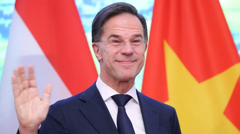 epa10953771 Netherlands Prime Minister Mark Rutte poses for a photo at the Government Office in Hanoi, Vietnam, 02 November 2023. Rutte is on an official visit to Vietnam from 01 to 02 November 2023. EPA/LUONG THAI LINH