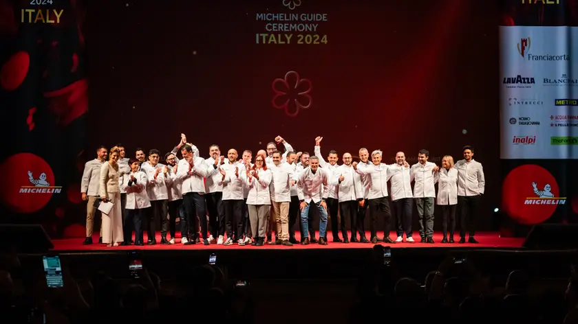 Tutti gli chef premiati con una stella dalla guida Michelin