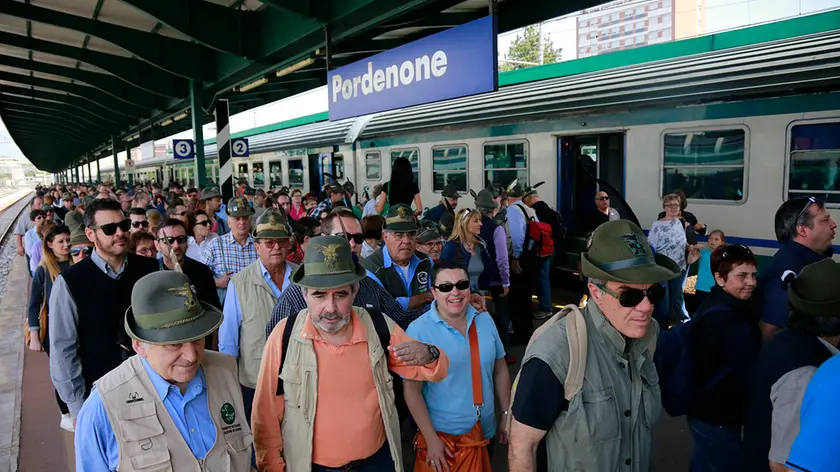 Trenitalia potenzierà anche i servizi a terra prolungando gli orari di apertura delle biglietterie nelle stazione regionali