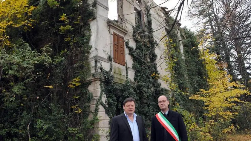 Buja 11-11-2011 casa diroccata FOTO/PFP TURCO