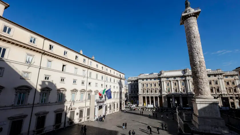 Una veduta di Palazzo Chigi, Roma 29 novembre 2023. ANSA/FABIO FRUSTACI