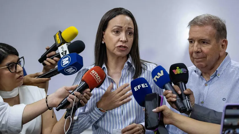 epa11413455 Former deputy Maria Corina Machado speaks during a press conference in Caracas, Venezuela, 15 June 2024. The Vente Venezuela (VV) party, led by opposition member María Corina Machado, denounced the arrest of one of her collaborators in the coastal state of La Guaira (north), near Caracas. "At dawn this Saturday, Juan Iriarte, coordinator of the Vente organization in Maiquetía (La Guaira sector), was also kidnapped," the group said on social network X, while demanding to know his whereabouts. EPA/Ronald Peña R.