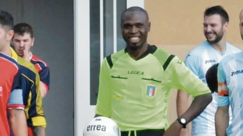 Mamady Cissé, arbitro originario della Guinea, è in Italia dal 1987