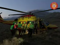 Turista precipita con parapendio, in eliambulanza ad Ancona
