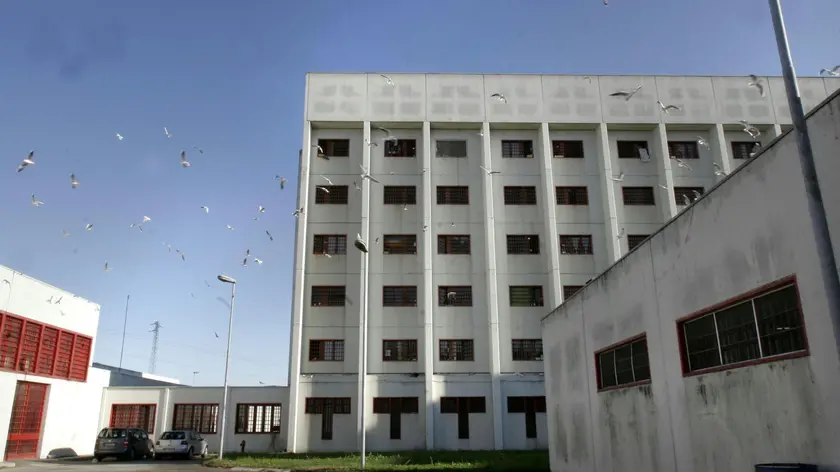 Padova 11-12-06 Via Due Palazzi, carcere due Palazzi, Maria Grazia Cucinotta visita il carcere ed i detenuti della cooperativa Giotto DAVIDE BOLZONI/ANSA