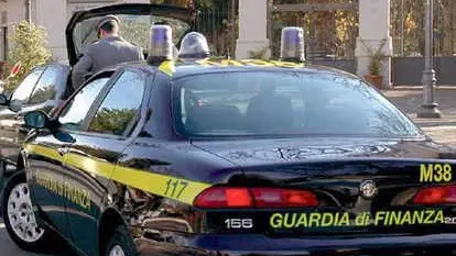 L'inchiesta è condotta dagli uomini della Guardia di finanza (foto d'archivio)