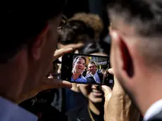epa11391730 Outgoing Dutch Prime Minister Mark Rutte of the People's Party for Freedom and Democracy (VVD) campaigns for the European Parliament elections during a visit to the city center of The Hague, Netherlands, 05 June 2024. This year's European Parliament elections are scheduled across EU member states from 06 to 09 June 2024. EPA/REMKO DE WAAL