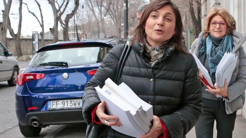 Silvano Trieste 2018-02-06 Debora Serracchiani e Telesca arrivano alla sede della Corte dei Conti