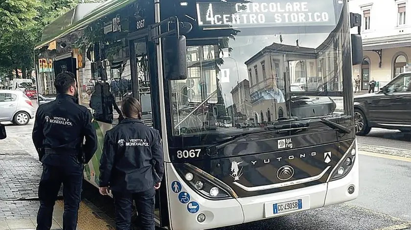 I vigilantes di Mondialpol effettueranno i controlli a bordo dei mezzi del servizio pubblico