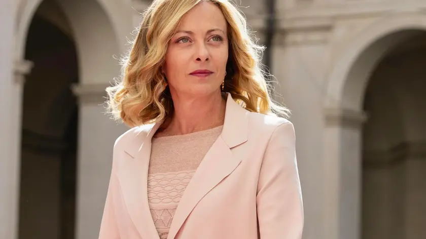 epa11587512 A handout photo made available by the Chigi Palace Press Office shows Italy's Prime Minister Giorgia Meloni, during a welcome ceremony for Azerbaijan's President Ilham Aliyev, at the Chigi Palace, in Rome, Italy, 05 September 2024. EPA/FILIPPO ATTILI / CHIGI PALACE PRESS OFFICE / HANDOUT HANDOUT EDITORIAL USE ONLY/NO SALES