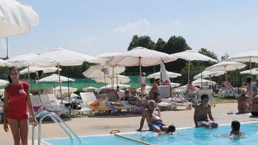 Buja 09 luglio 2012 piscina Copyright Petrussi Foto Press Turco
