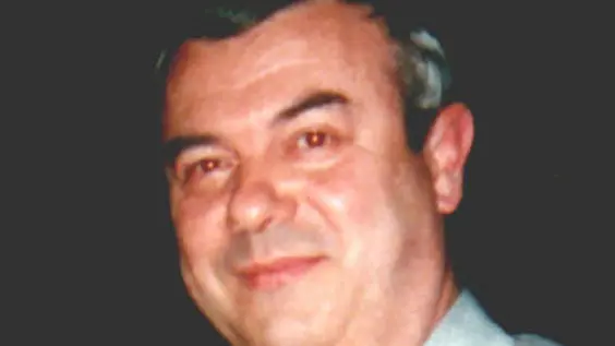 Dono della fascia tricolore a Egidio Madussi da parte del sindaco di Artegna Roberto Venturini