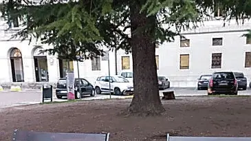Uno scorcio di piazza Garibaldi a Udine