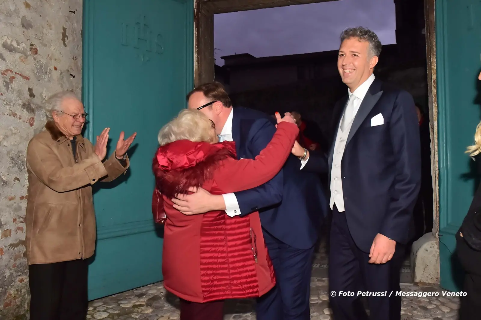 Dopo otto anni assieme e trent'anni di amicizia, Tommaso Cerno e Stefano Balloch si sono sposati. L'unione civile tra l'ex parlamentare dem e direttore del quotidiano L'Identità e l'ex sindaco di Cividale è stata celebrata oggi, mercoledì 28 dicembre, nel monastero sconsacrato di Santa Maria in Valle alla presenza dei familiari e degli amici degli sposi. (Foto Petrussi)