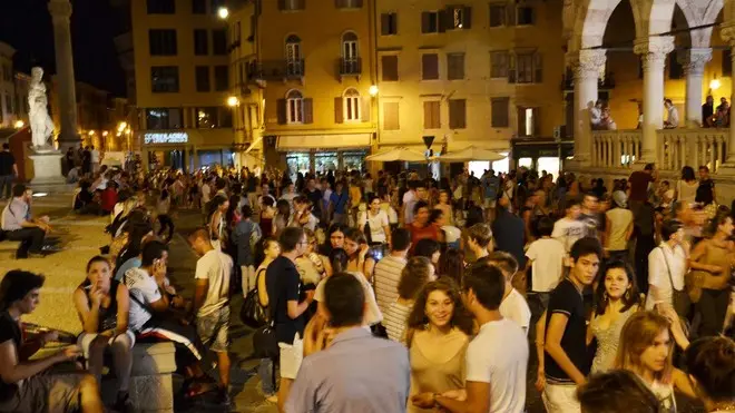 Udine 11 luglio 2012 Notte Bianca Telefoto Copyright Petrussi Foto Press / Turco