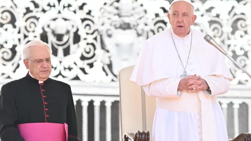 Pope Francis as he leads his Wednesday general audience in Saint Peter’s Square at the Vatican, Vatican City, 12 June 2024. (Papa, udienza generale) ANSA/CLAUDIO PERI