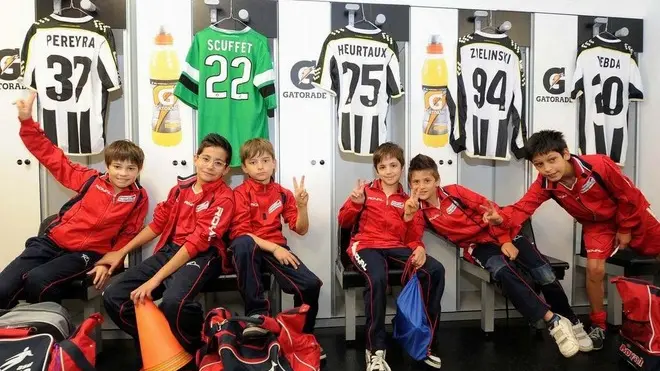 Udine 6 Maggio 2014. I giovani giocatori dell' Union Martignacco in visita all' Udinese Calcio. Telefoto Copyright Agenzia Foto Petrussi / Petrussi Diego