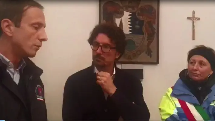 Da sinistra Massimiliano Fedriga, governatore del Fvg con il ministro Danilo Toninelli e Mara Beorchia, sindaco di Ovaro