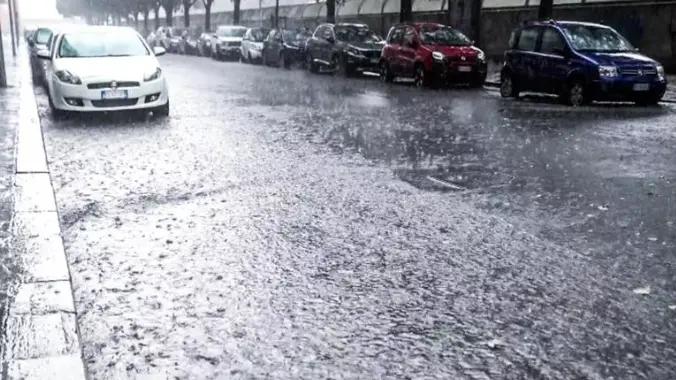Giovedì 12 sono previste precipitazioni abbondanti con possibili nevicate nelle zone interne della Carnia e del Tarvisiano