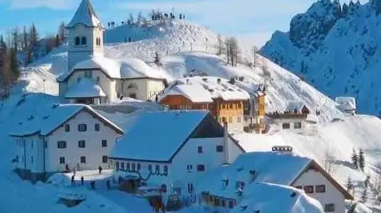 Monte Lussari a Tarvisio, sui tre confini