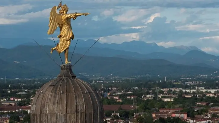 La città di Udine potrebbe segnare un nuovo record superando i 37,5 gradi registrati il 23 agosto 2011