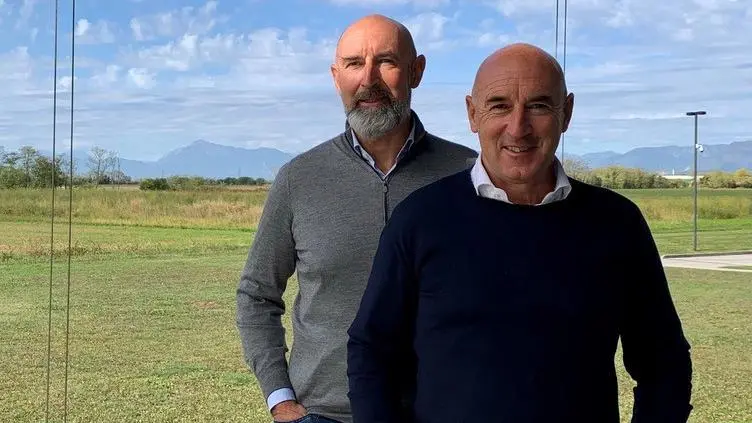 I fratelli Dino ed Edi (in primo piano) Orioli sono i proprietari della Pratic, azienda da 80 milioni di euro di ricavi