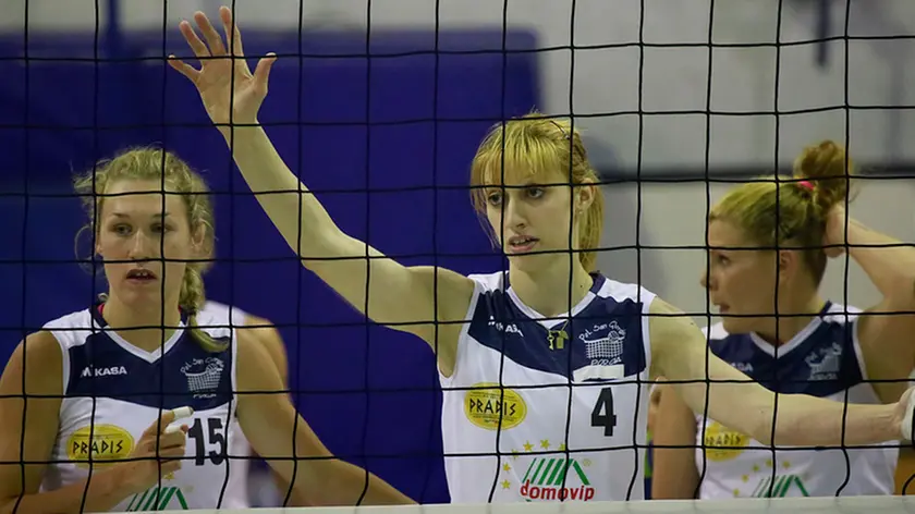 VOLLEY FEMMINILE - DOMOVIP