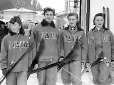 Fides Romanin (seconda da sinistra) con le compegne di squadra