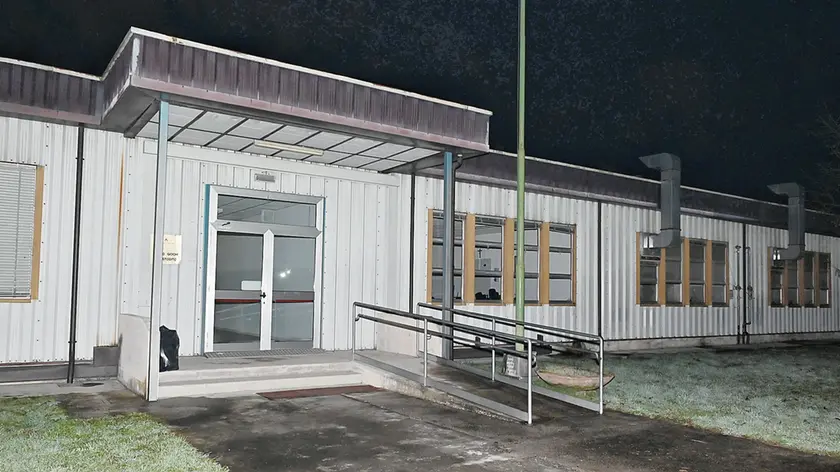 Il dormitorio allestito dal Comune in via Valente