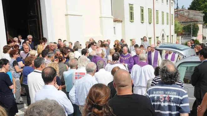 Bumbaca Gorizia 23.08.2013 Gradisca Funerale Castellani Fotografia di Pierluigi Bumbaca