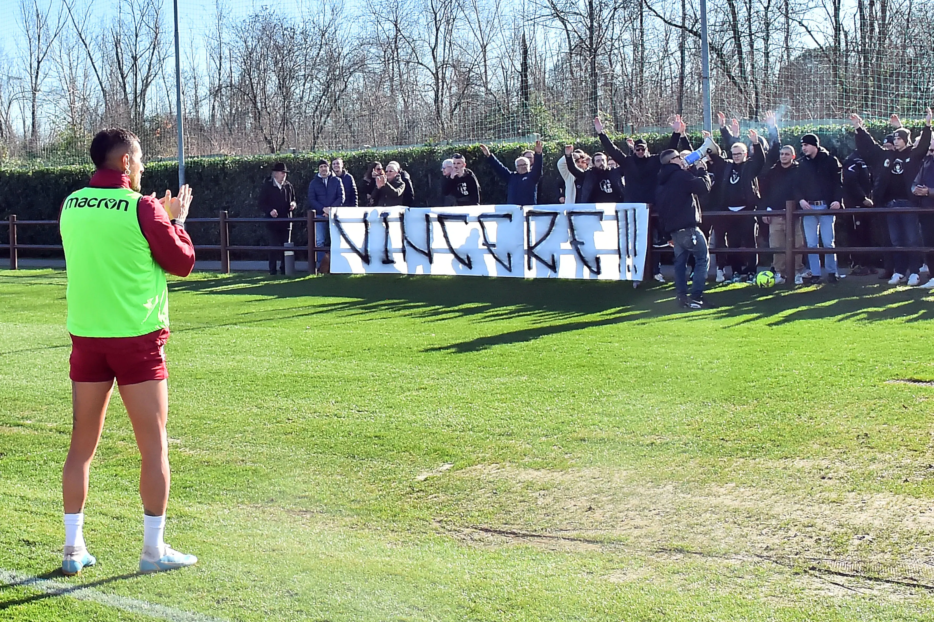 Udine 14 Gennaio 2023.I tifosi incontrano l' Udinese dopo l' allenamento. © Foto Petrussi