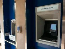 Uno sportello bancomat vuoto Danilo Schiavella/ANSA