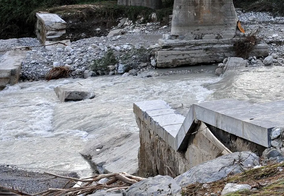 Moggio Udinese 16 agosto 2014 Il sindaco Filaferro mostra i danni causati dall'alluvione del 13 agosto. Copyright Foto Petrussi / Ferraro Simone