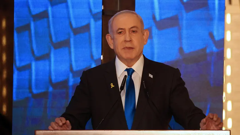 epa11336574 Israeli Prime Minister Benjamin Netanyahu addresses a ceremony marking Memorial Day for fallen soldiers of Israel’s wars and victims of attacks at Israel's Mount Herzl national military cemetery in Jerusalem, 13 May 2024. Israel marks Memorial Day (Yom HaZikaron) to commemorate fallen soldiers and victims of attacks recorded since 1860 by the defence ministry. EPA/GIL COHEN-MAGEN / POOL