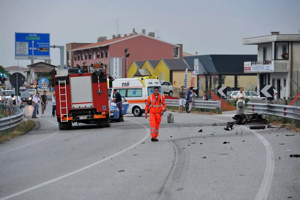 Gemona 22 giugno 2014 Incidente mortale tra due moto ed un auto. Copyright Foto Petrussi / Ferraro Simone